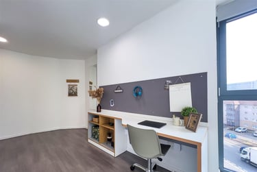 1 bed flat, North Hanover Street, Glasgow, G40PY - Image 3